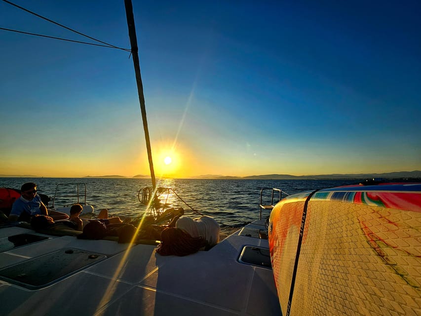 Athens: Riviera Catamaran Tour with Fresh Meal and Drinks - Hydrousa Off the Coast: The Uninhabited-Island Stop That Breaks Up the Day