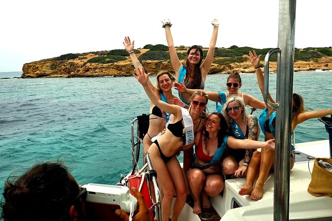Athens Riviera Catamaran tour with fresh Meal Drinks and Swimming - Snorkeling gear, ladders, and safety: how to make the water time smoother
