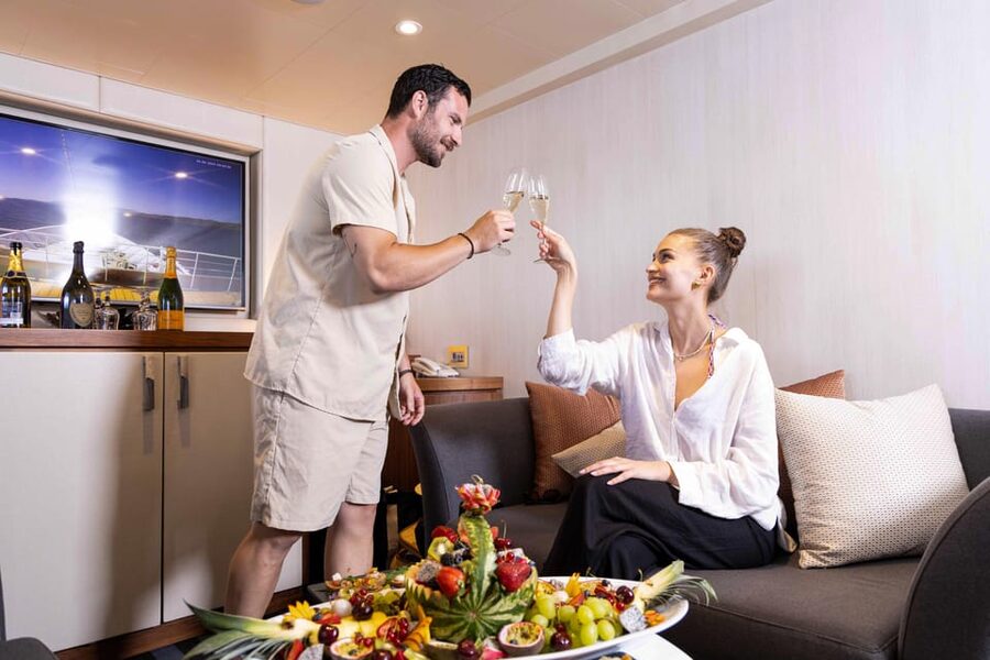 Athens: Saronic Islands Cruise with VIP Area Seating & Lunch - Onboard Comfort: VIP Area, Bars, and the Ship’s Built-In Day Plan