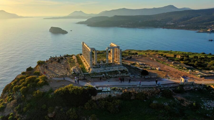 Athens: Sounio Poseidon Temple and Athenian Riviera Day Trip - Lunch in Attica: you get a real food stop, but meals are on you