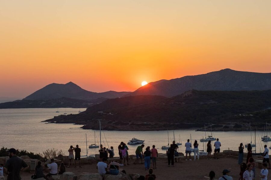 Athens: Sunset Tour to Cape Sounion & the Temple of Poseidon - Bringing the right gear: shoes, photos, and the windy cliff reality