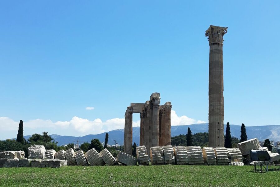 Athens: Temple of Olympian Zeus Ticket and Audio Tour - Who this is best for