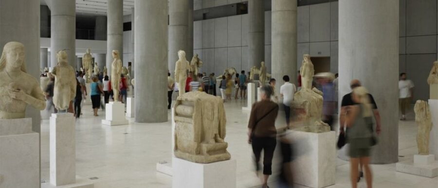 Athens: The Acropolis Museum Guided Tour - The building by Tschumi and Photiadis: modern frames for ancient Athens