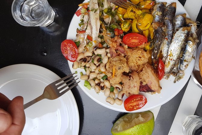 Athens: The Classic Food Tasting Tour - Koulouri and the Mezze With Tsipouro Finale