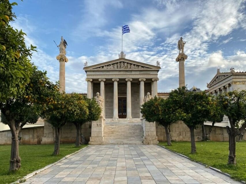 Athens: the Great Greek Philosophers Guided Tour in Spanish - How the Spanish guide turns a walk into a thinking exercise
