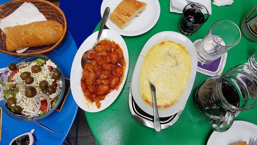 Athens: Traditional Greek food tour in hidden spots - Where the Tour Starts, and How You Get Oriented in Athens
