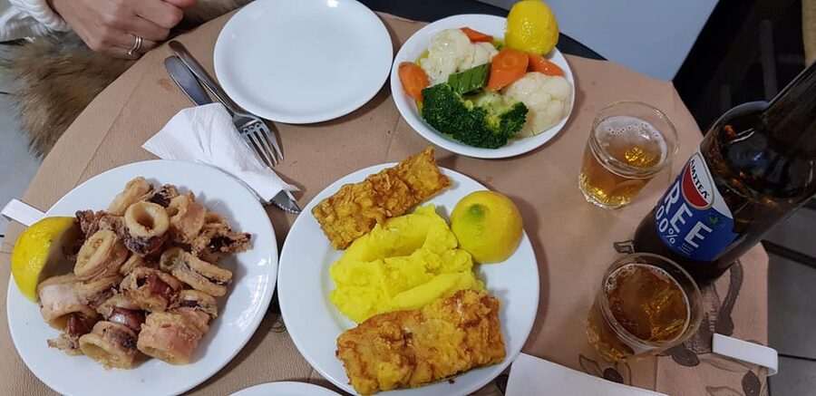 Athens: Traditional Greek food tour in hidden spots - Dietary Options and Comfort Tips You Can Actually Use