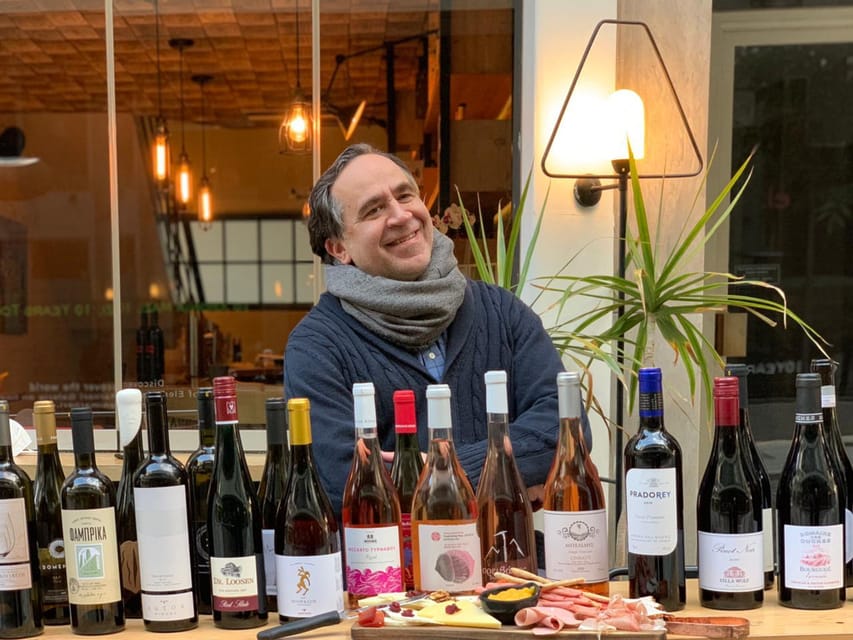 Athens: Wine O'Clock Tasting! - How the 2-hour tasting flows, from first pour to take-away
