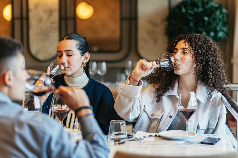 Athens: Wine Tasting with a Sommelier under the Acropolis - The first pour: aperitif and a fast lesson on the Greek wine map