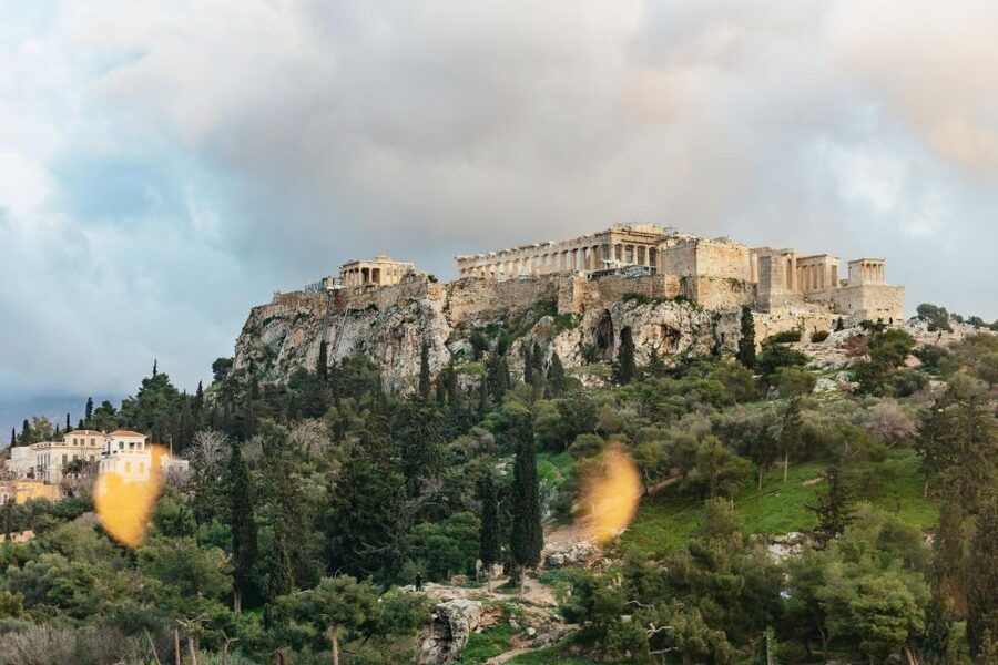 Athens: Wine Tasting with a Sommelier under the Acropolis - The night view at Hill Athens: when to go for maximum wow