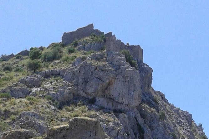 Biblical Tour Letters to The Corinthians - St Paul’s Footsteps - Temple of Apollo in Corinth: pagan public space, Christian message