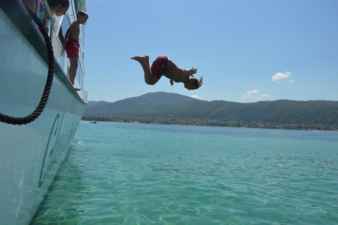 Blue Lagoon-Vourvourou Lunch Cruise from Ouranoupolis - A floating day in Halkidiki, built around swimming