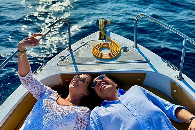 Boat Rental in Santorini - Who this Santorini boat rental fits best