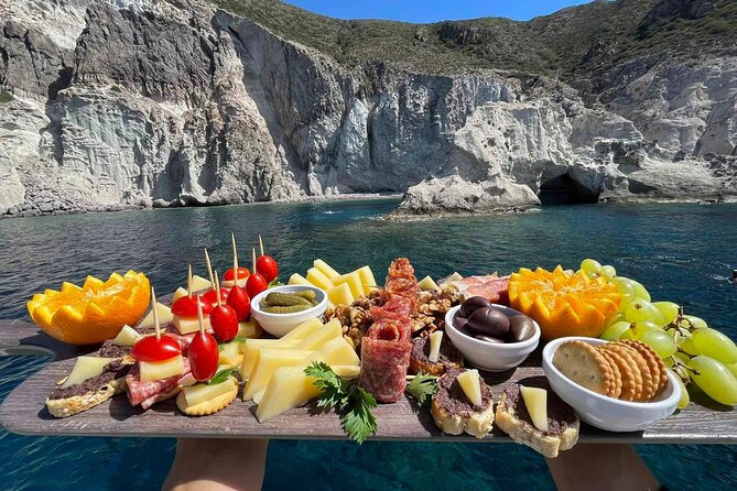 Catamaran Semi Cruise Paros Antiparos includes Food and Drinks - Despotiko sailing break: where lunch and late-day scenery connect