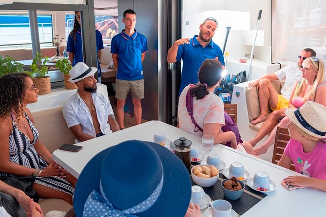 Chania: Afternoon Catamaran trip - Dinner, Drinks & Sunset - Check-in at Kolymvari Port and what the first 15 minutes feel like