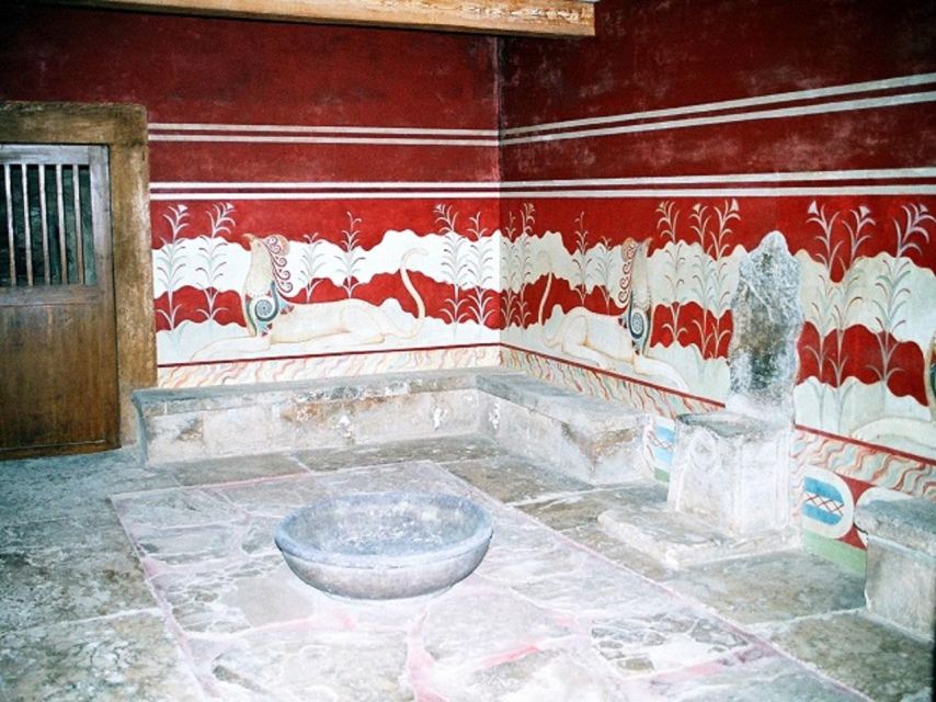 Chania - Knossos Palace Guided Tour - Heraklion Archaeological Museum: what you gain if you go