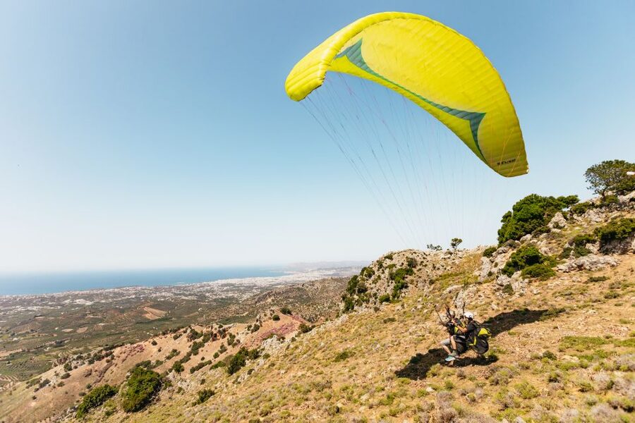 Chania: Tandem Paragliding Flight in Crete - What If You Come as a Couple or a Small Group?