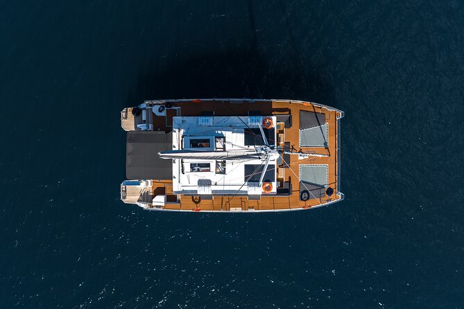Comfort Max Catamaran Caldera Cruise with BBQ and Drinks - Stop 1: Volcano area and hot springs time