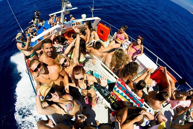 Corfu boat trip, swimming & BBQ - How the Crew and Family-Run Vibe Can Change Your Day