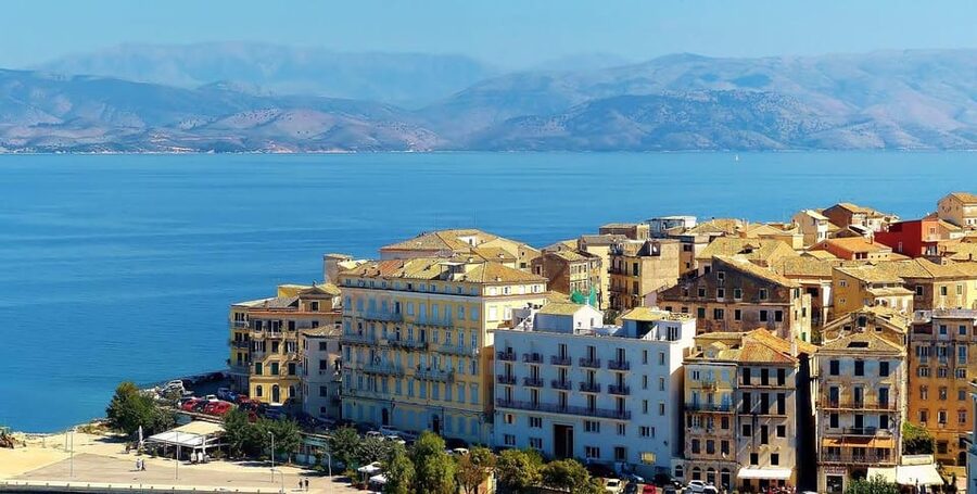 Corfu: Old Town Guided Walking Tour Small Group - Corfu Town lanes and photo stops: where the day-to-day life shows through