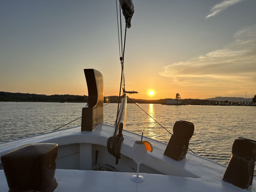 Corfu: Sunset Cruise on Classic Boat with Cocktails & Snacks - The 2-Hour Sunset Route to Pontikonissi (Mouse Island)