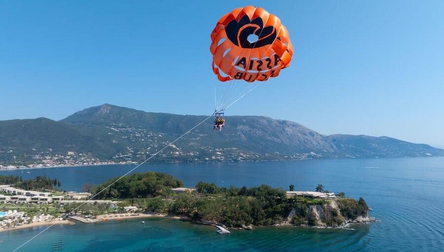 Corfu: Watersports Combo for 2 - Parasailing in Corfu: the height thrill, with safety in mind