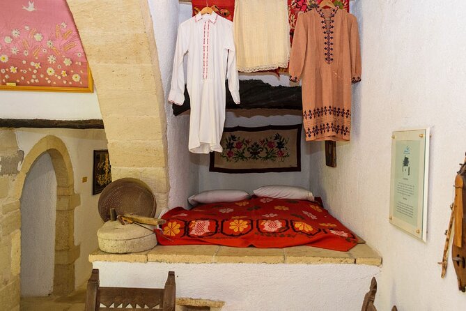 Cretan Delights - Wine, Olive Oil & Cooking Workshop from Chania - Emprosneros monuments and Alidakis Tower: a history pause that pays off