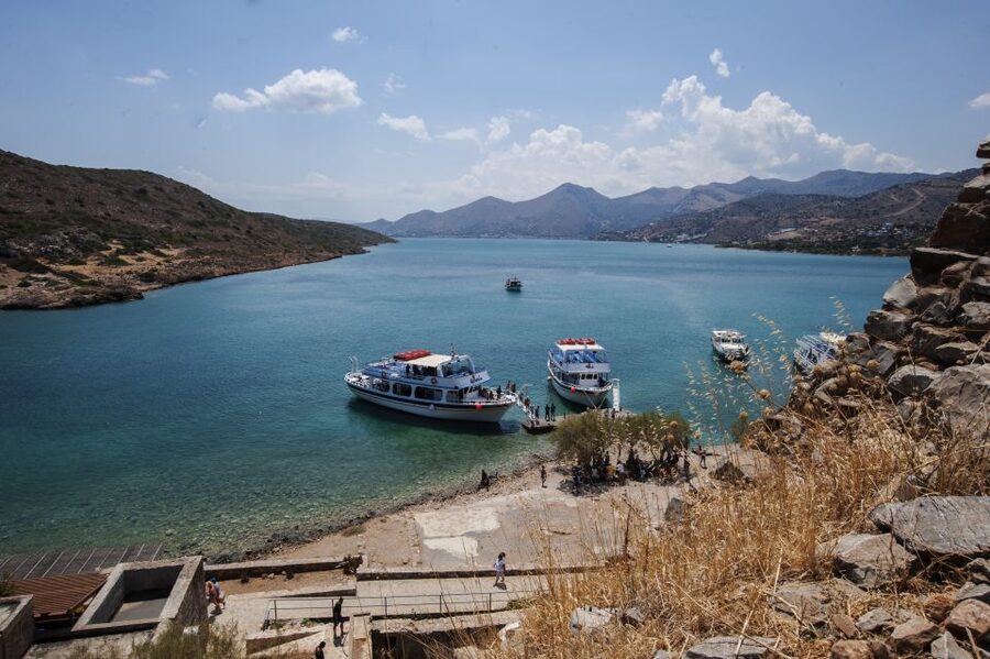 Crete: Agios Nikolaos, Plaka and Spinalonga Island Tour - Spinalonga Island: what you are seeing, and why it matters