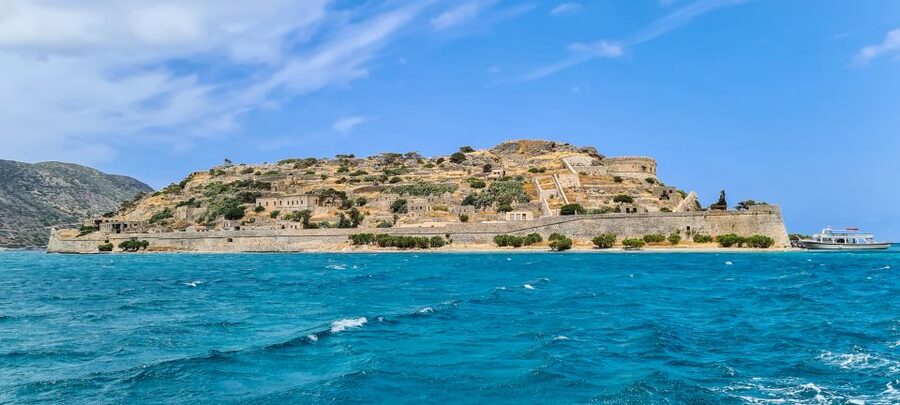 Crete: Day Trip to Agios Nikolaos and Spinalonga Island - Agios Nikolaos and Mirabello Bay, the Lake-First Walking Plan