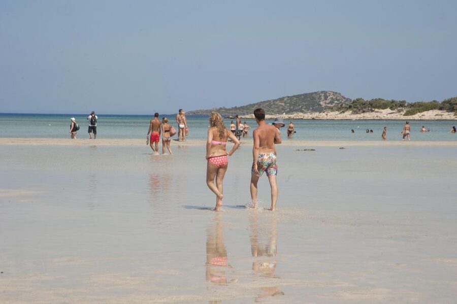 Crete: Elafonisi Pink Beach Excursion - The Coach Day Plan: Early Pickup to Late Return