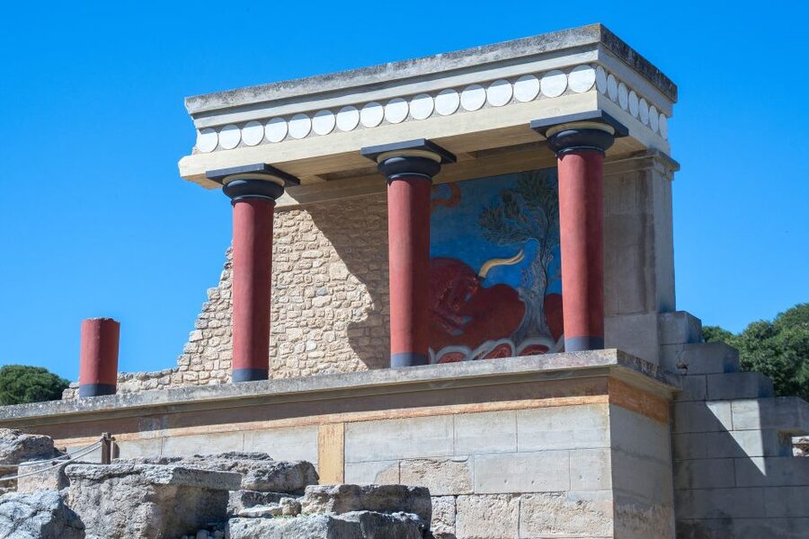 Crete: Knossos Palace & Heraklion Guided Tour - Should you book the Knossos and Heraklion day trip?