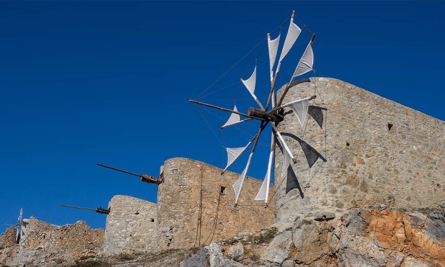Crete: Lasithi Plateau & Knossos Palace Day Trip - Panagia Kera monastery: 14th-century frescoes and legend in quiet stone