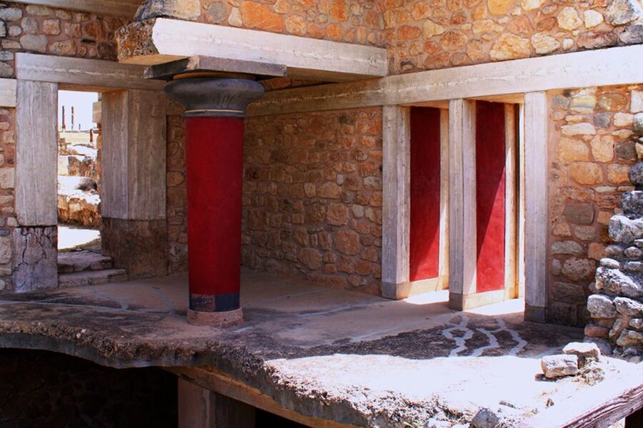 Crete: Palace of Knossos E-Ticket and Audio Guide - West Magazines: the palace as an early admin machine