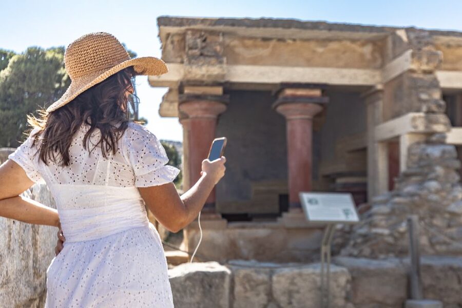 Crete: Palace of Knossos E-Ticket and Audio Guide - South Entrance Corridor and the Mount Juktas frame