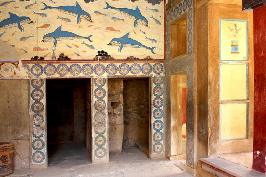 Crete: Palace of Knossos E-Ticket and Audio Guide - Optional extras: Heraklion Archaeological Museum and Phaistos audio