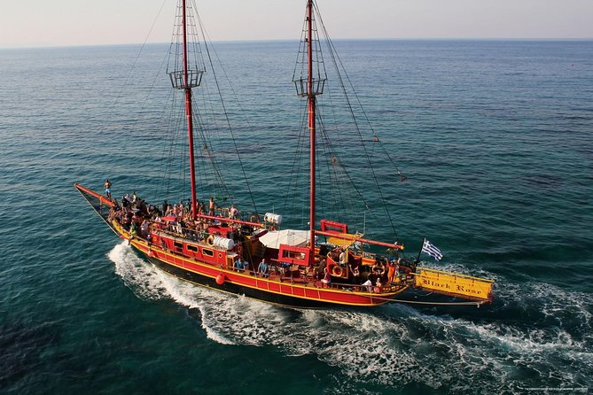 Crete Pirate Ship Cruise with the Black Rose to Stalis and Malia - The BBQ lunch on board: included value and what to watch for