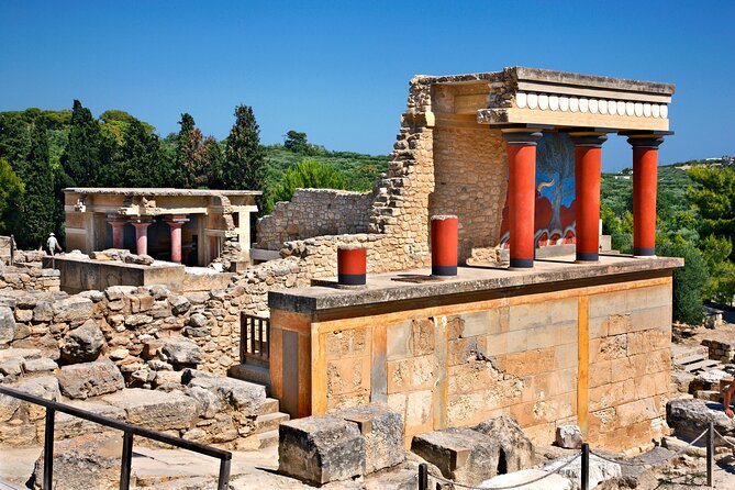 Crete Shore Trip & Knossos Palace from Heraklion (Iraklion) Port - Pace, Comfort, and What to Wear for a 50-Person Shore Group
