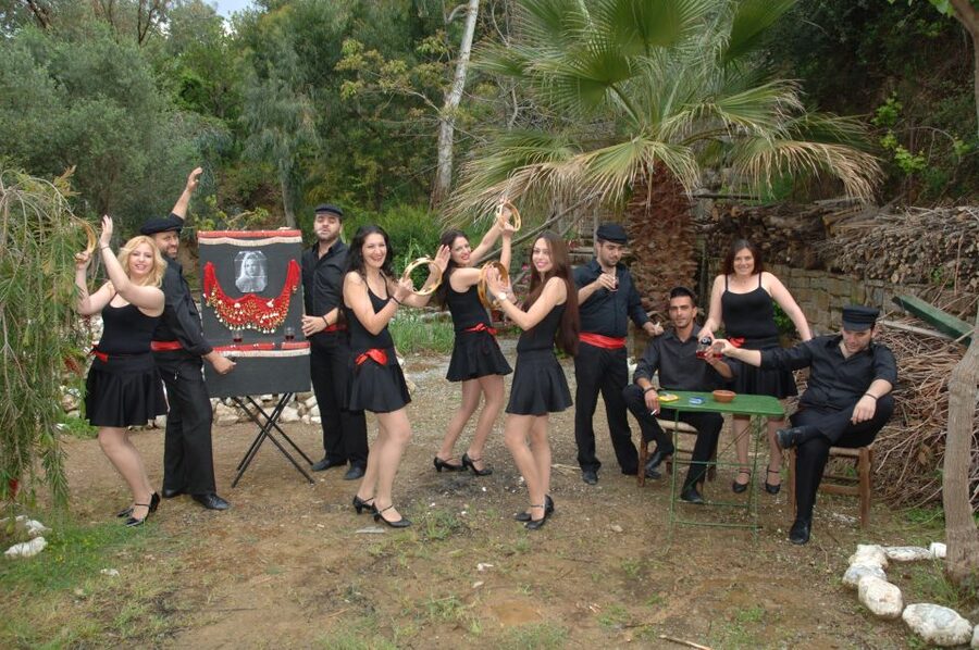 Crete: Traditional Dance Show and Buffet Dinner with Wine - Dinner at Kato Karouzana Restaurant: Buffet Food Plus Unlimited Wine