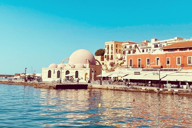 Cruise Ship Guest Beer & Food Tour - Chania Old Port - Stop 3 in Sifaka: the easygoing craft beer pub finish