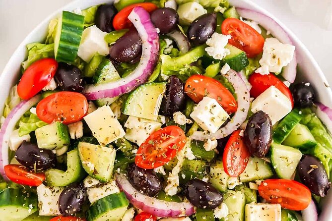 Cruise to White Rocks & Xi Beach with lunch and wine - Lunch, wine, and the food rhythm at sea