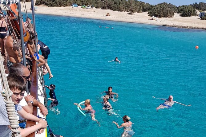 Daily Cruise - Koufonissia & Rina Cave - Rina Cave: the short stop that people remember