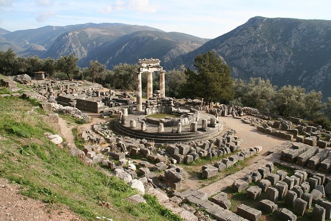 Delphi Day tour for groups from Athens - A Smooth Athens to Delphi Day, Without the Stress