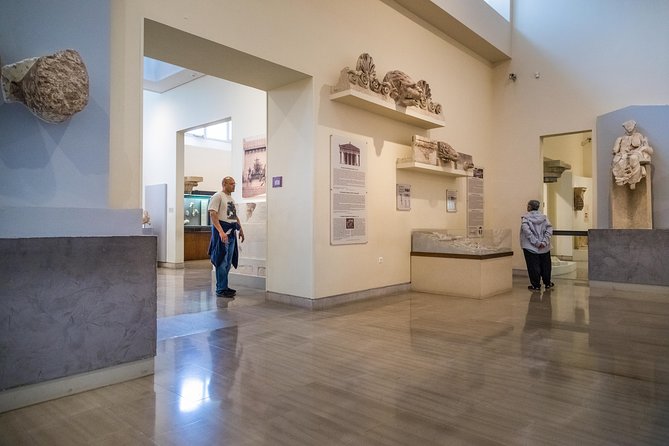 Delphi English Day Trip from Athens with Official Guide - Delphi Archaeological Museum and why it is more than a second stop