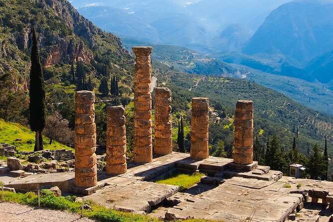 Delphi full day V.R audio guided tour with entry ticket - 7:45 am Start and the Scenic Athens to Delphi Drive