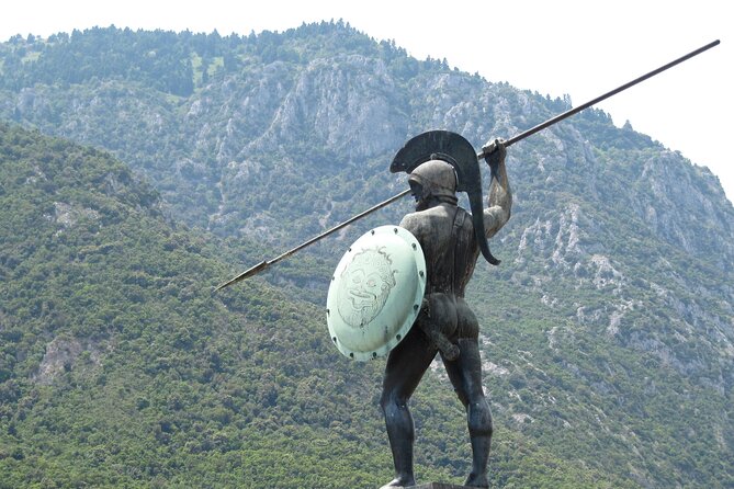 Delphi, Thermopylae, Corycian Cave 300 Spartans Tour - The smart one-day route from Athens: Delphi, Thermopylae, Corycian Cave