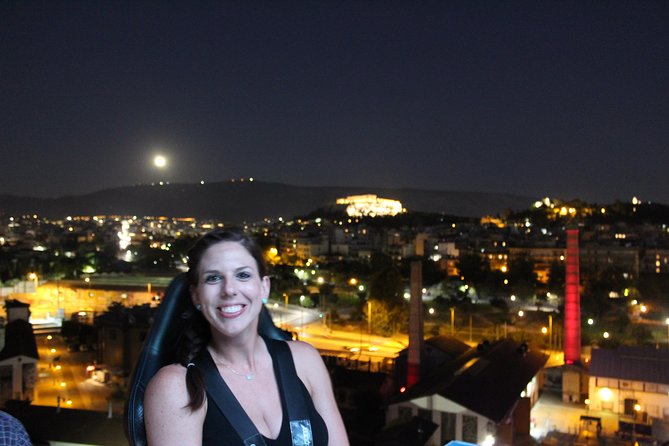 Dinner in the Sky Athens - Group size up to 22, and how that affects the vibe