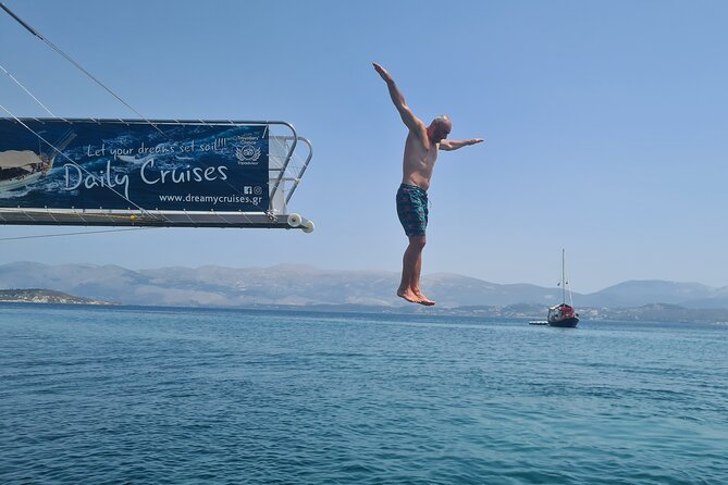 "Dreamy cruise"Daily Cruise from Argostoli harbour with a traditional Greek boat - What to bring for a smooth day at sea
