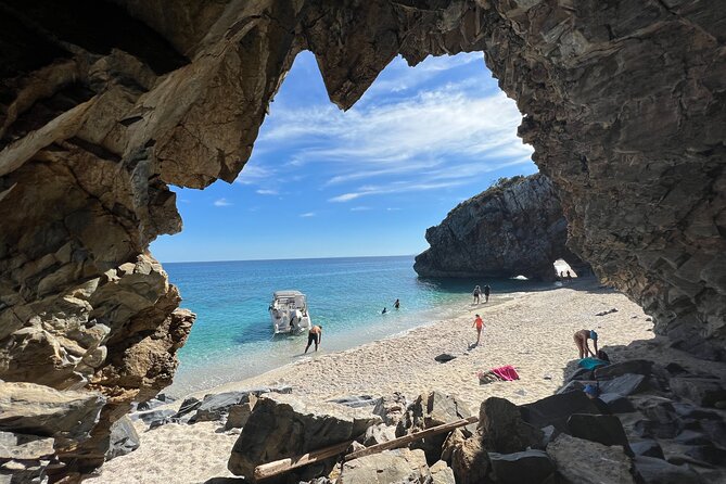 East Pelion Mini Boat Tour - Price and value: what you’re really paying for at $72.59