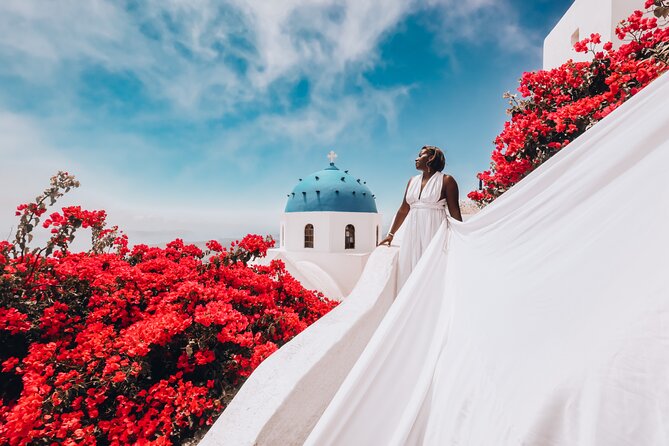 Exclusive Santorini Flying Dress Photoshoot with Pickup - Choosing your flying dress: XS to 4XL and a styling assistant