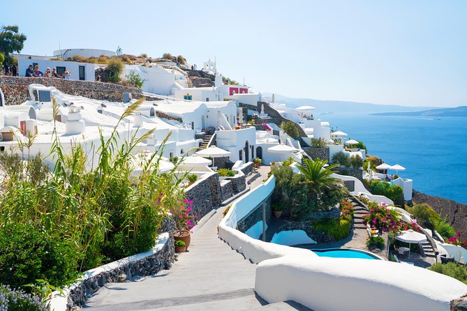 Explore Santorini with a Local - 4 Hours Private Tour - Oia First, With Free Time for Views and Photos